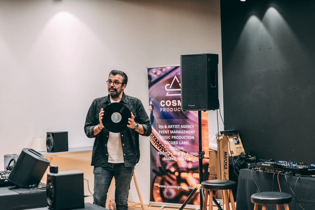 DJ Masterclass Predavač - Lomax Housecafe CH
